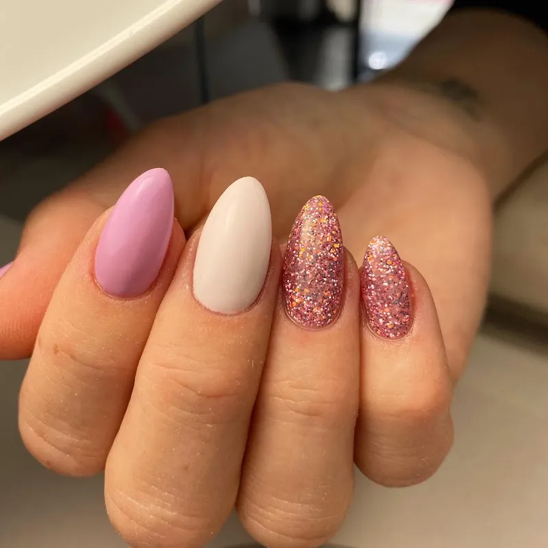 Aukelien Nails & More