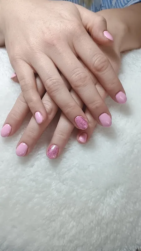 Necessity nails and beauty