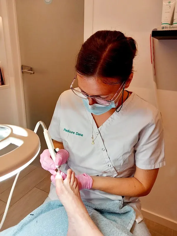 Pedicure Dana Bauwens